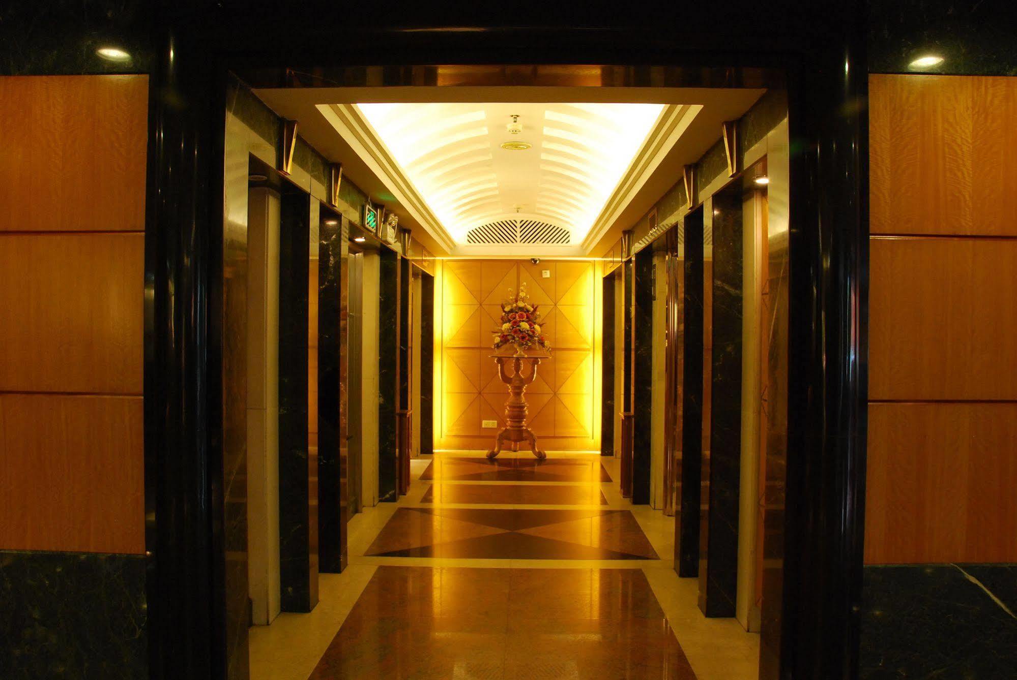 Gardford International Hotel 広州 エクステリア 写真
